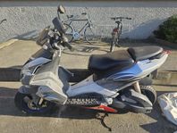 Aprilia SR 50 R Factory