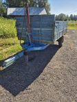 Traktor vagn med tipp