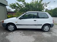 Toyota Starlet 3-dörrar 1.3 1998