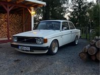Volvo 142 2.0