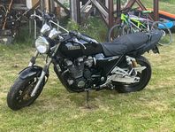Yamaha XJR1200