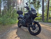 Kawasaki Versys 650 A2 2023 Inkl. Sidoväskor & Toppbox
