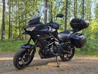 Kawasaki Versys 650 A2 2023 Inkl. Sidoväskor & Toppbox