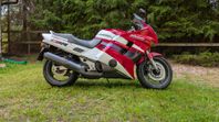 Honda CBR 1000F SC24