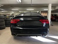 Audi A5 Coupe RS5 Look A traktor