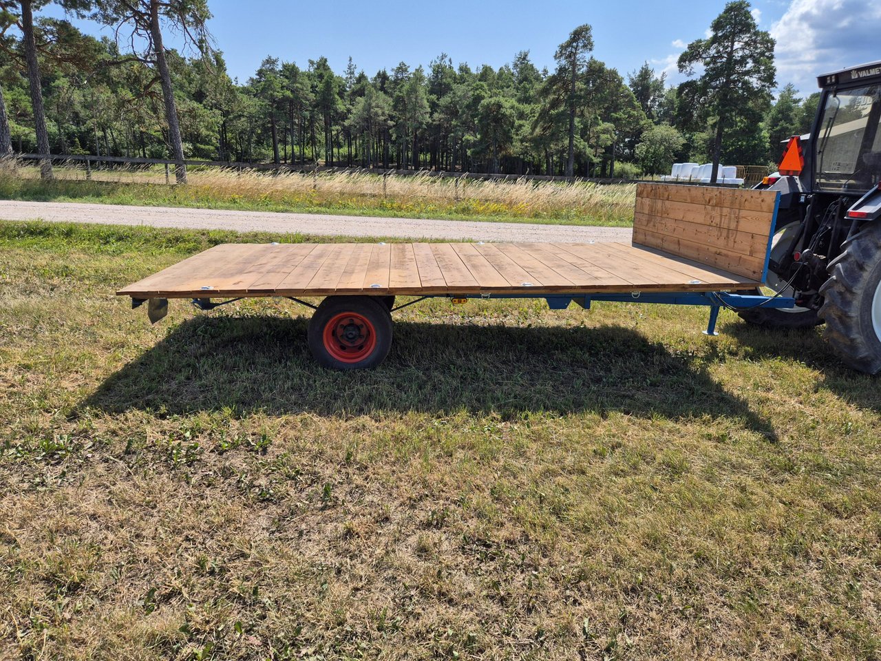 Flakvagn till traktor
