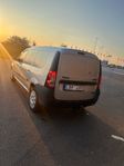 Dacia  Logan 