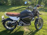 Elmoped  Super Soco TC i superfint skick