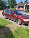 Volvo V70 D5 -06 A-traktor
