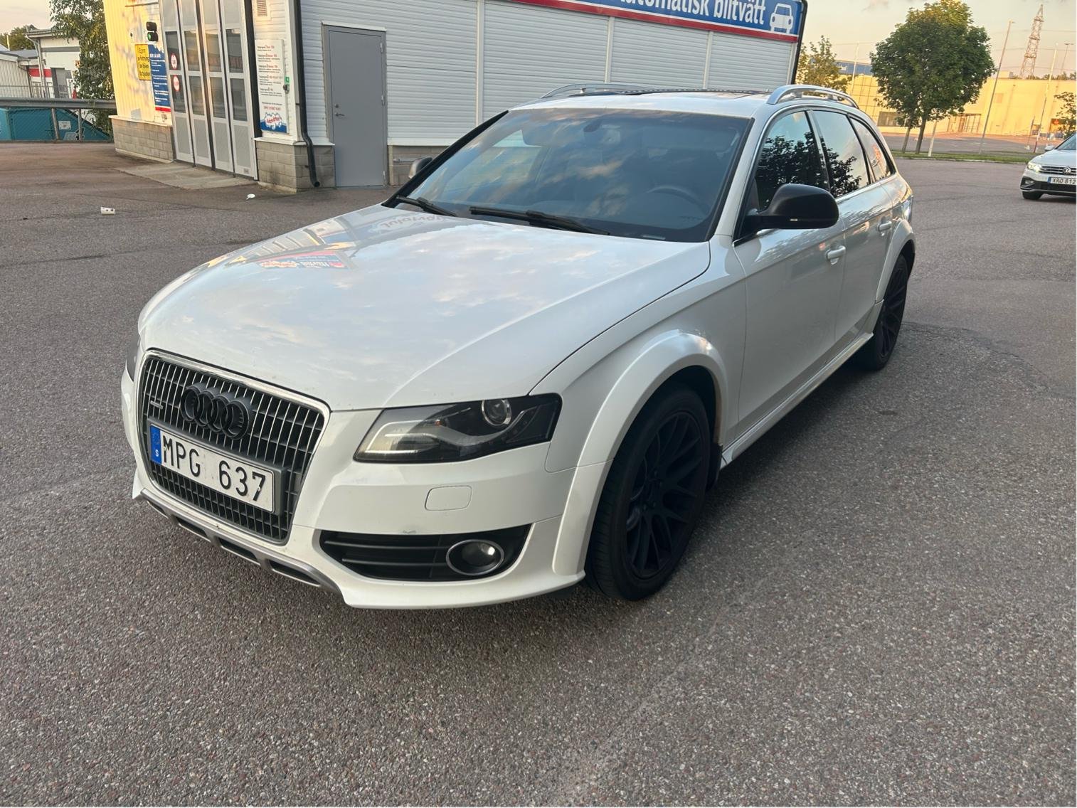 Audi A4 allroad quattro 3.0 TDI V6 DPF quattro S Tronic, 239hk, 2011
