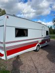Tillfälle Kabe, Årsplats camping Grövelsjön, Förstuga