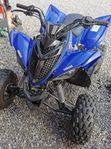 Yamaha fyrhjuling Yfm90r års 2021, Väldigt sparsamt använd!
