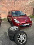 Renault Clio 2010 - Säljes med anmärkningar från besiktning