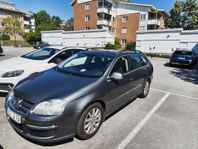 Volkswagen Golf Variant *Reservdelsbil*