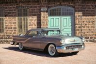 Oldsmobile Starfire 98 Holiday Coupé 6.1 V8 J2 Hydra-Matic