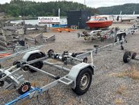 Båtsläp 1110 kg last - bromsad 80 km/h