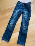 MC-kläder byxor jeans