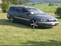 Volvo V70 -04 diesel A-traktor