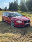 Volvo V70 D3 Momentum, R-Design
