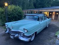 Cadillac Fleetwood Sixty Special 5.4 V8 Hydra-Matic