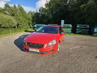 Volvo V60 D2 Powershift Momentum, R-Design Euro 5