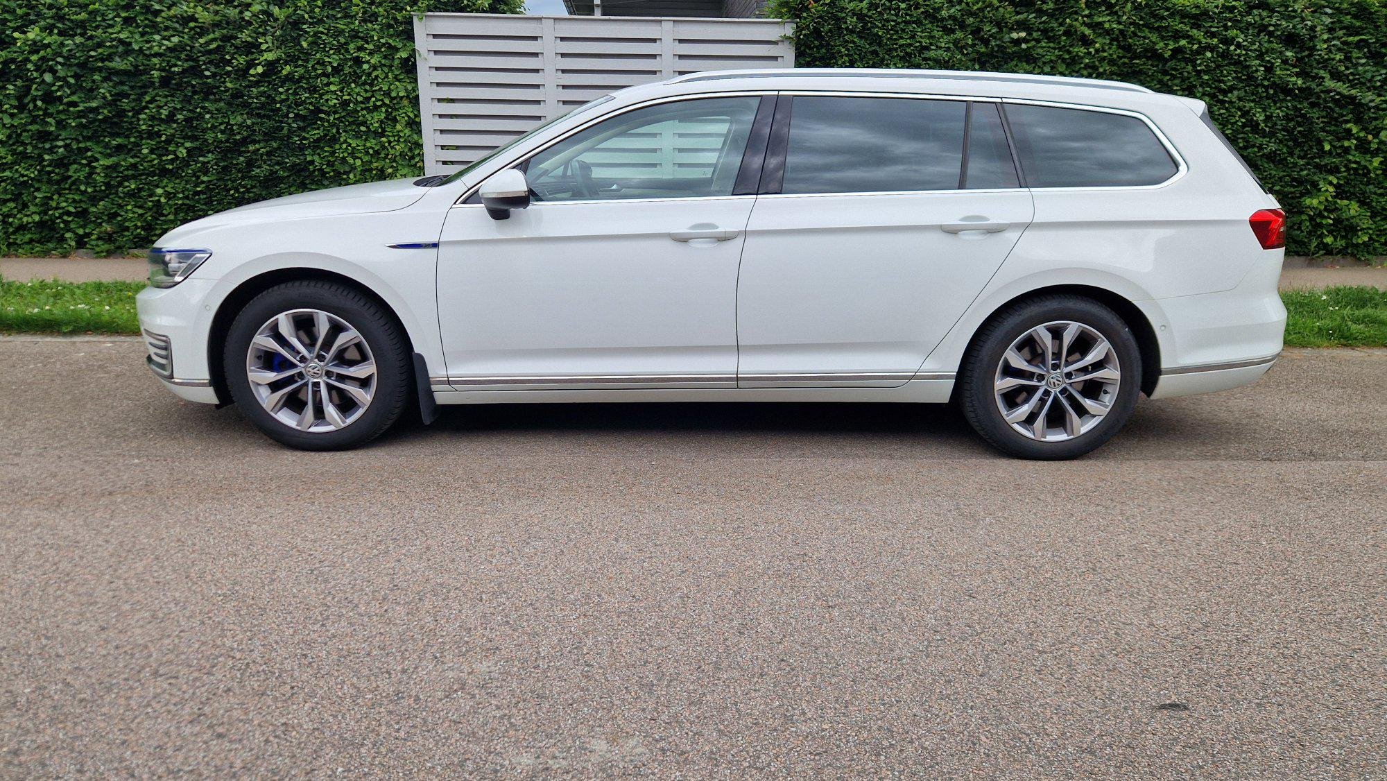 Volkswagen Passat Variant GTE 1.4 TSI ACT DSG Sequential, 218hp, 2017