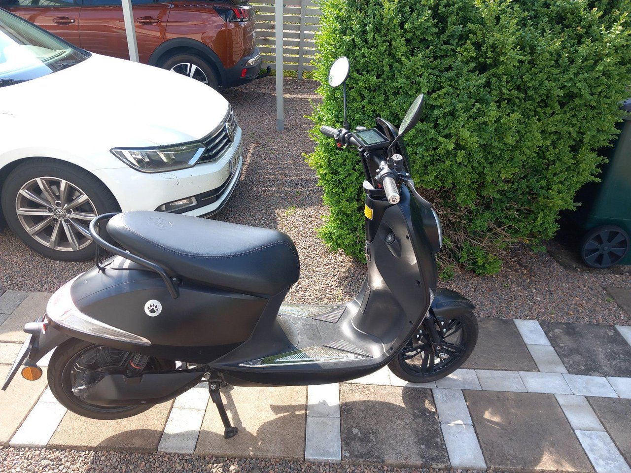 Vässla 2 / Elmoped