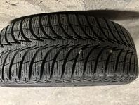 Dubbfria vinterdäck med VW originalfälg 185 60 r15