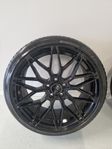 19" fälgar med däck 235/35ZR19 - nästan nya!