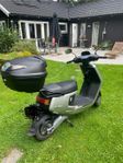 NIU M+ Sport - Perfekt elmoped av klass I för pendling!