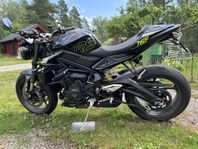 Triumph street triple 765 RS_2025