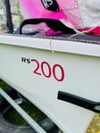 RS 200 (segel #1712) – som ny!