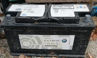 Två batterier