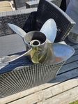 MerCruiser Bravo 1, 4-bladig rostfri stålprop höger