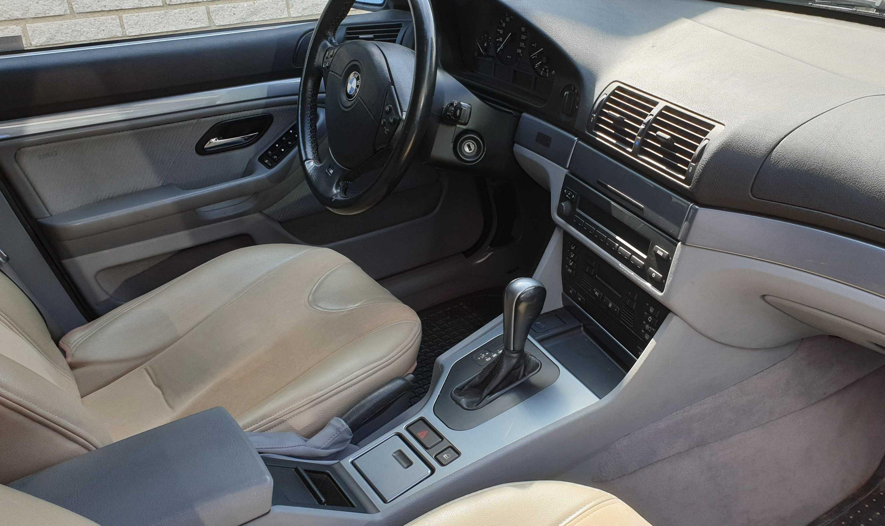 BMW 523i Touring Automatisk, 5-trinn, 170ps, 1999