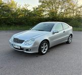 Mercedes-Benz C 180 Kompressor Sportcoupé endast 7500mil