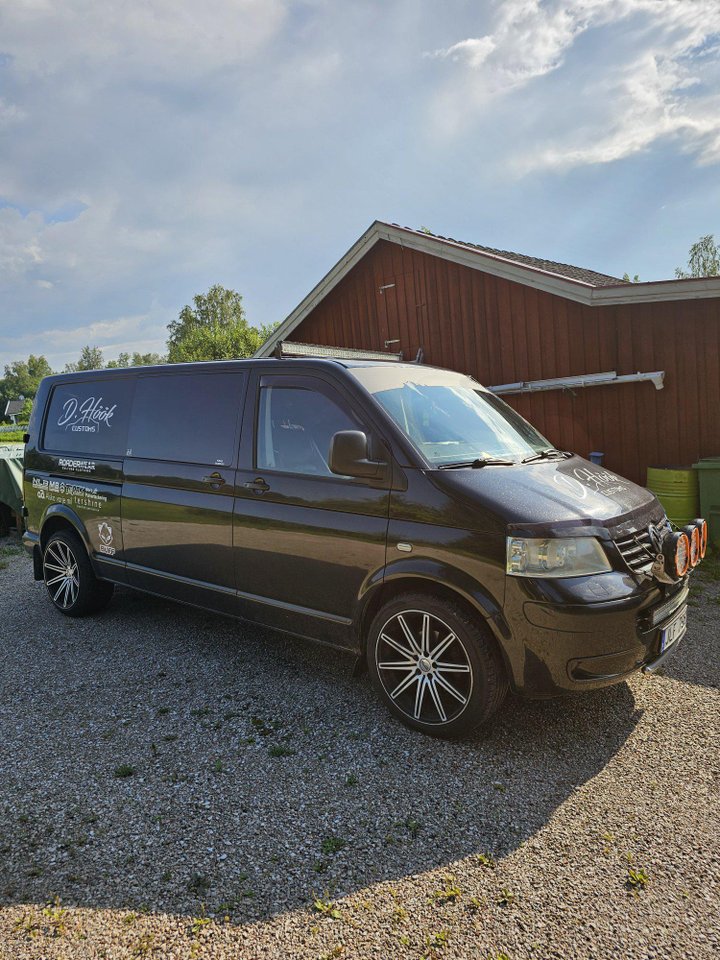 Volkswagen Transporter Kombi ...