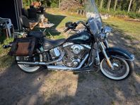 Harley-Davidsson Heritage Softail FLSTC