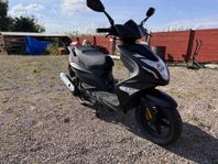 Viarelli Rivetto klass 1 moped 45km/h endast 28 mil.