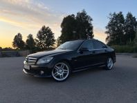 Mercedes-Benz C 180 CGI BlueEFFICIENCY 5G-Tronic AMG Sport,