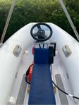 @sea gummibåt 230 evinrude 10hk