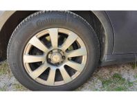 Continental UltraContact 225/55R16 95W + fälg