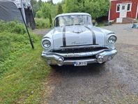 Pontiac Chieftain 4-dörrar Sedan 5.2 V8 Hydra-Matic