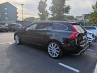 Volvo V60 D5 Geartronic Momentum, R-Design Euro 5