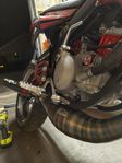 Hyper moped