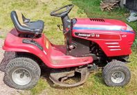 Jonsered LT 12: Gräsklippare traktor .      