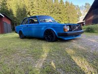 Volvo 242 2.0