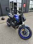 SUPERDEAL: Yamaha MT07 Akrapovic Helsystem, quickshifter