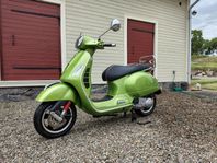 Vespa GTS300 Super 