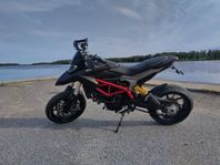 Ducati Hypermotard 821